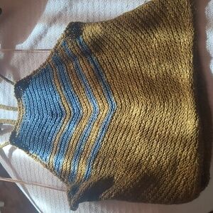🤎Crochet Brown/Navy Halter Top